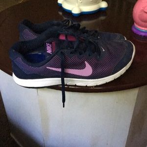Gently used nikes